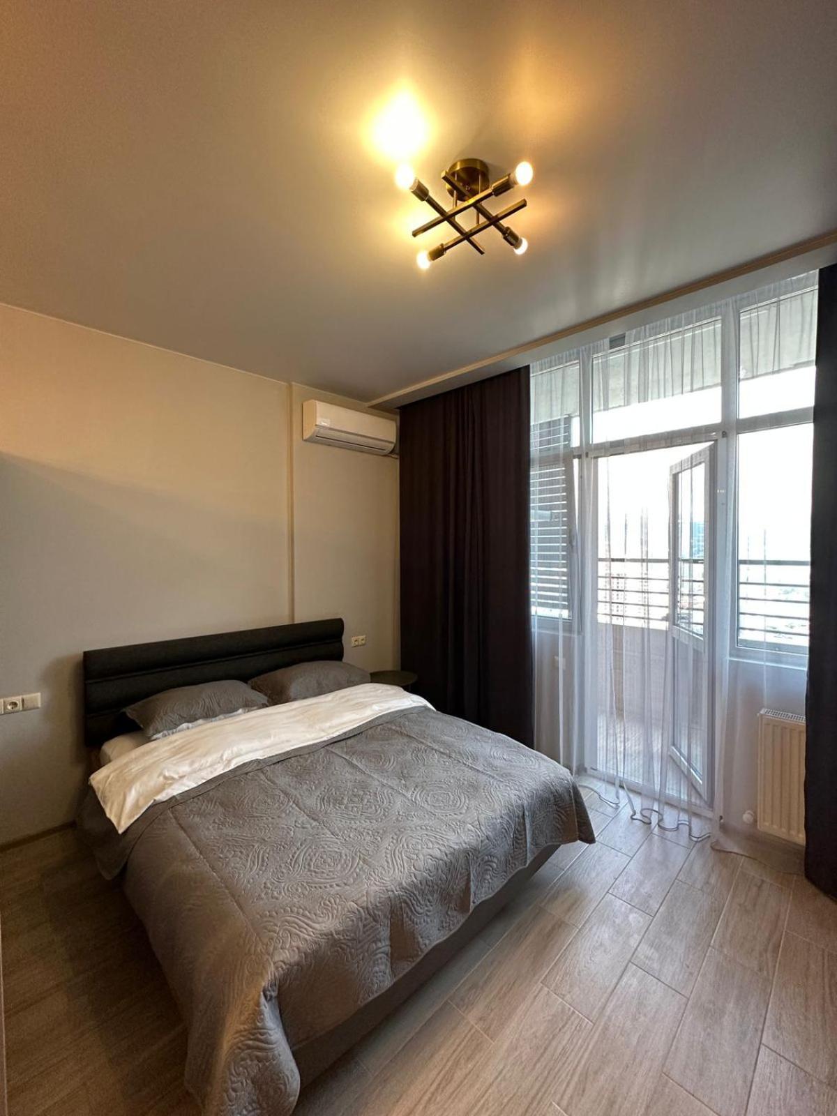 Pirosmani Mini Hotel Batoemi Buitenkant foto